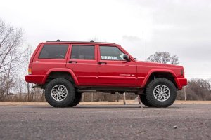 Jeep Cherokee Suspension Lift Kit - Rough Country - Series II | RR Springs | M1 | N2.0 Shocks - '84-'01
